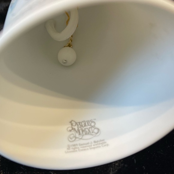 Enesco Precious Moments Bell “Happy Anniversary” Bride Groom - Picture 3 of 3